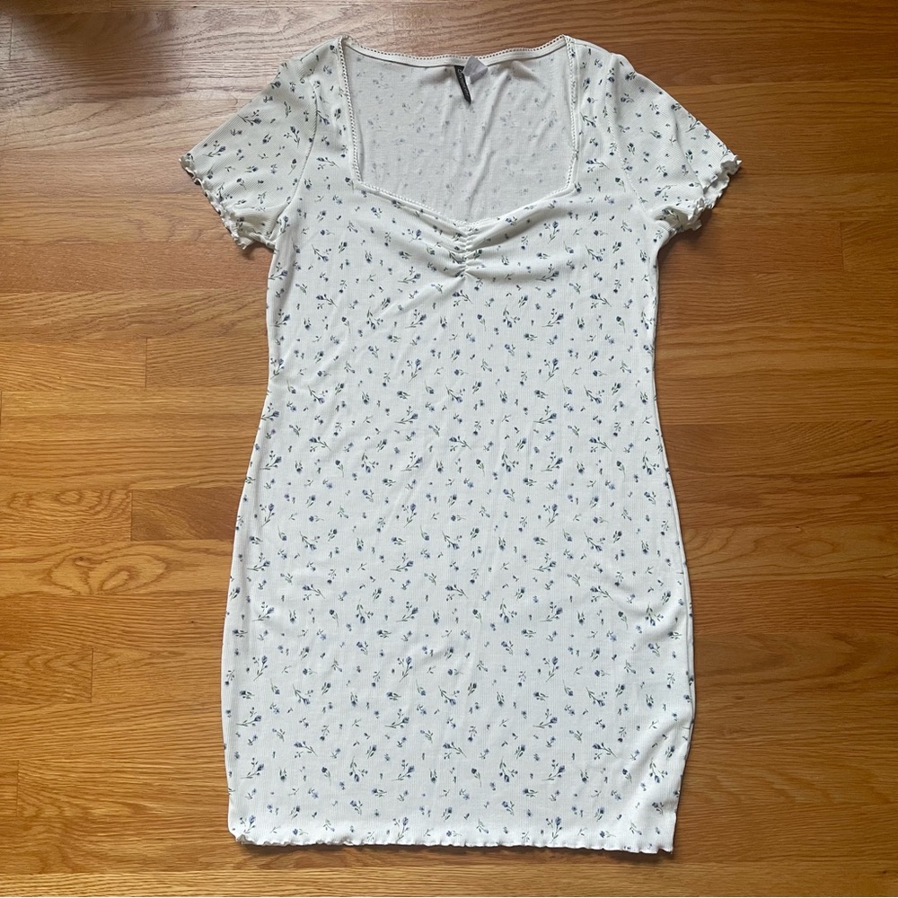 H&M White Floral Mini Dress